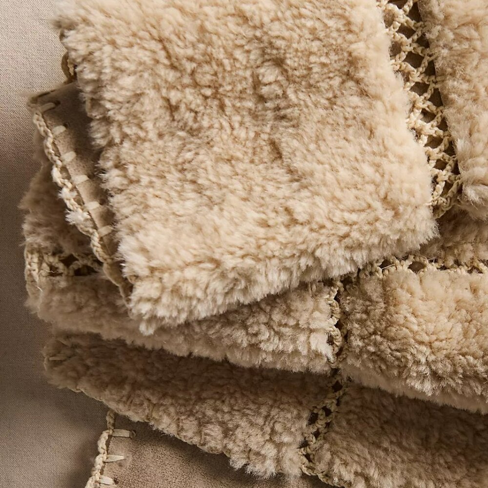 Free People Sherpa Shawl WRAP Hand Crochet Reversable Scarf NWT NIP - Picture 5 of 12